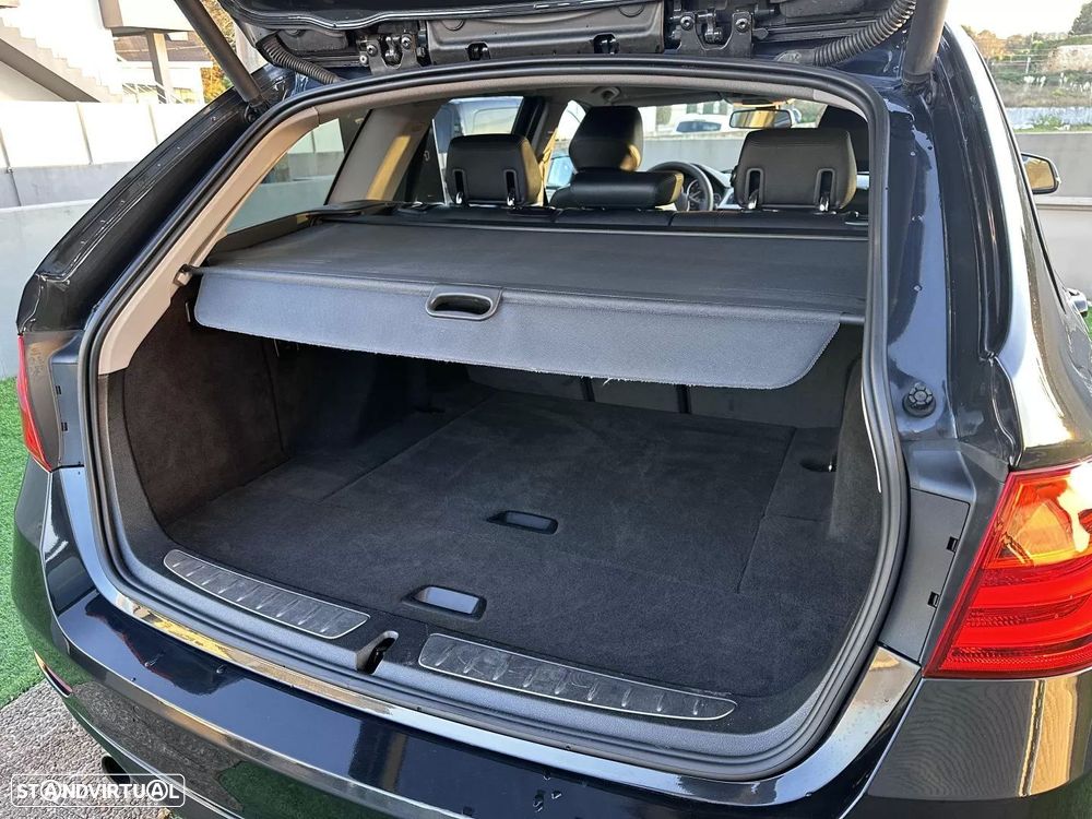 BMW 318 d Aut. Sport Line - 55