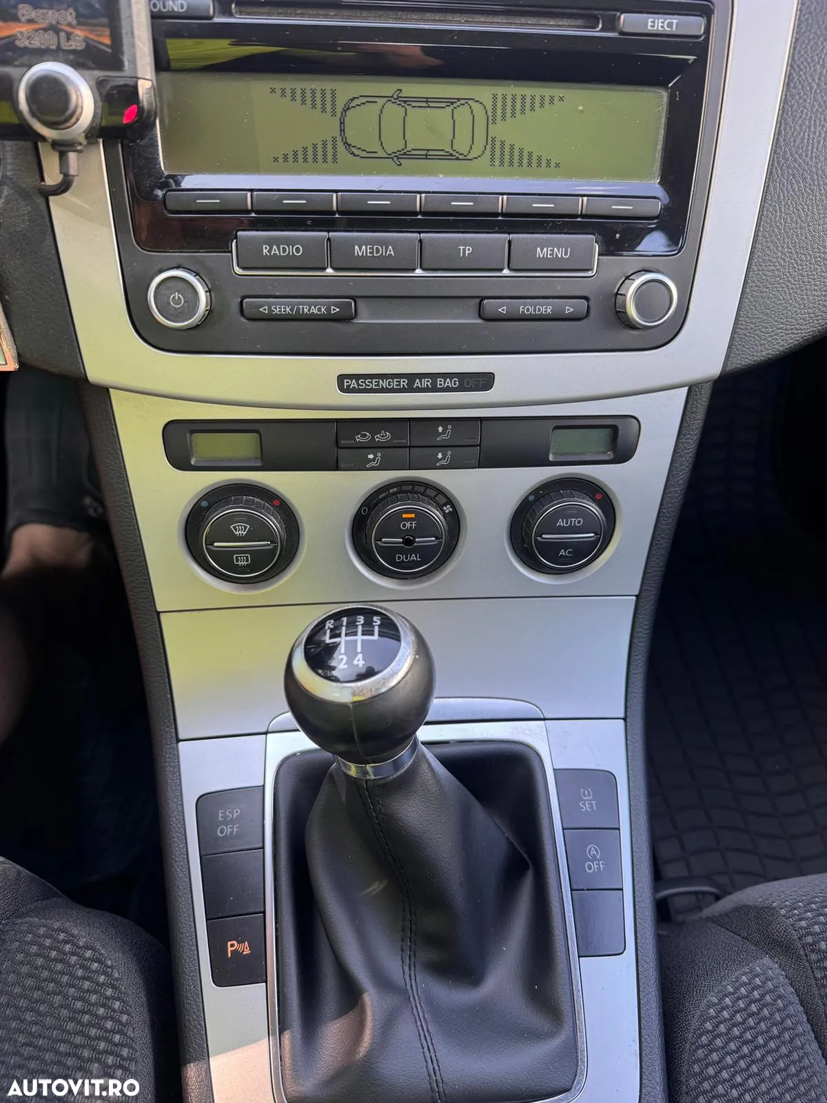 Volkswagen Passat 2.0TDI Comfortline DPF - 6