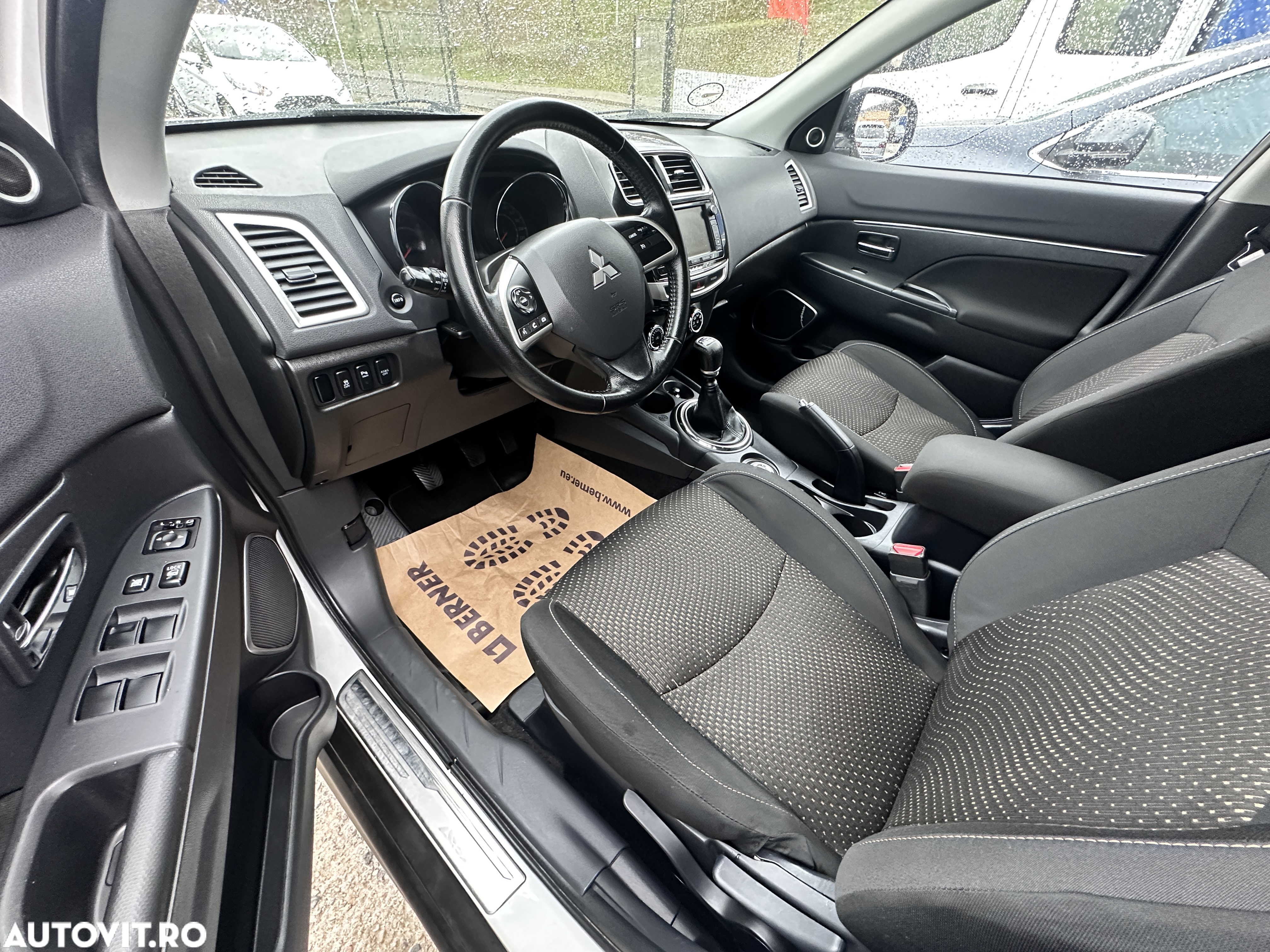 Mitsubishi ASX - 20