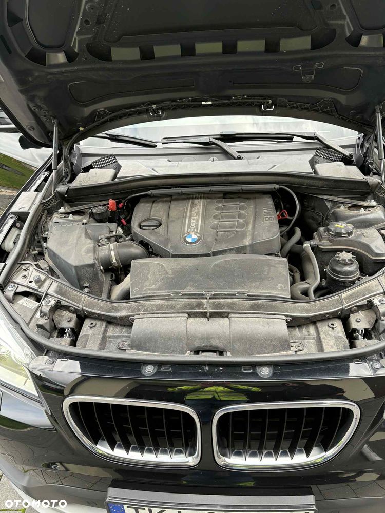 BMW X1 xDrive18d - 13
