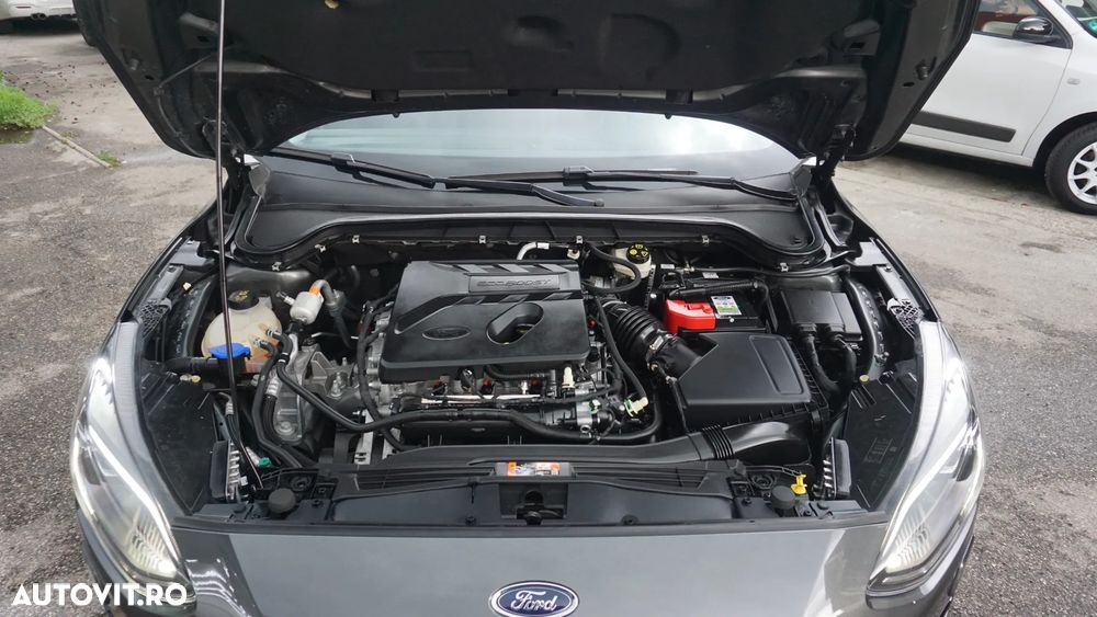 Ford Focus 1.5 EcoBoost Vignale - 35
