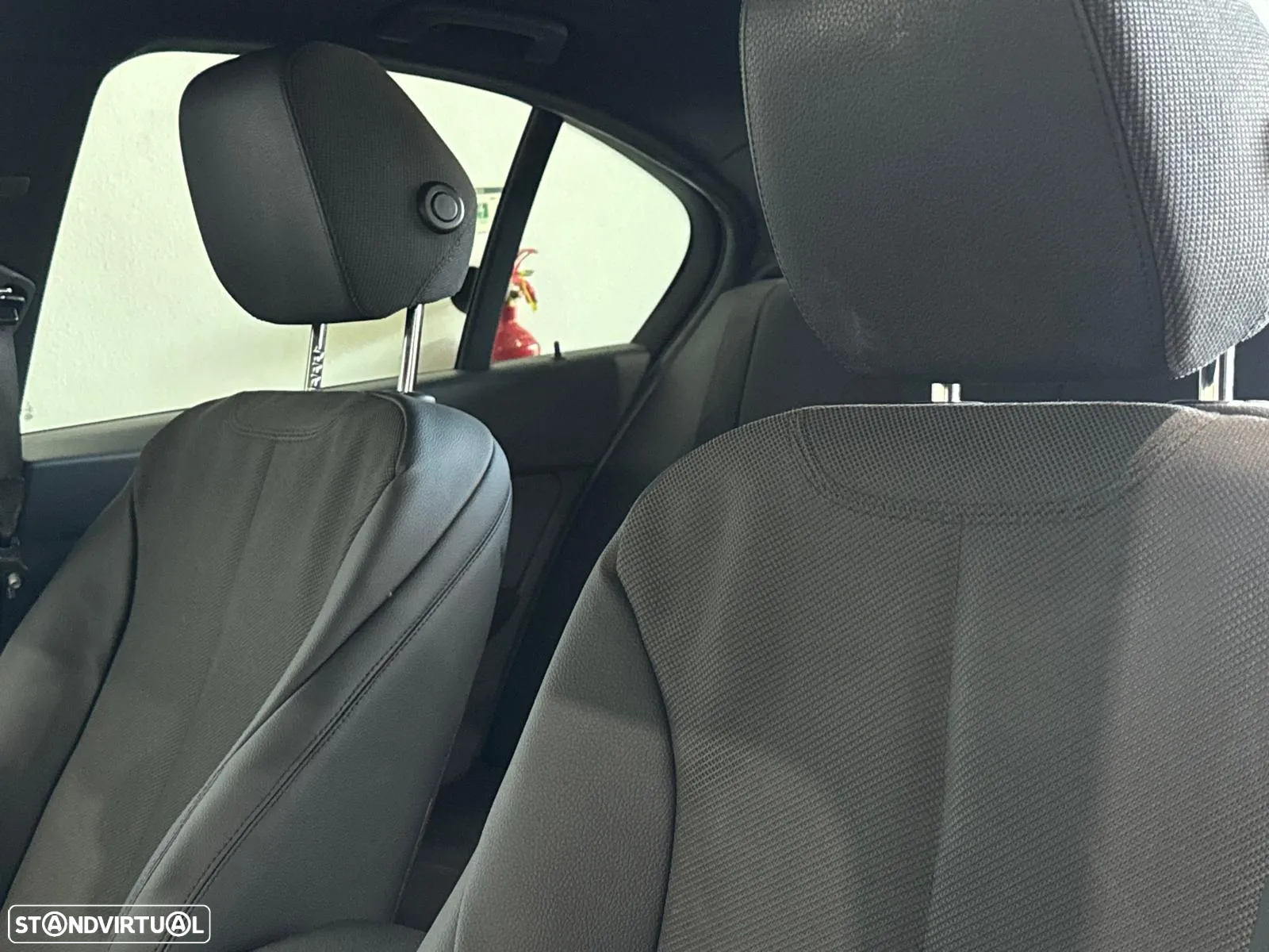 BMW 330 e iPerformance Pack M - 20