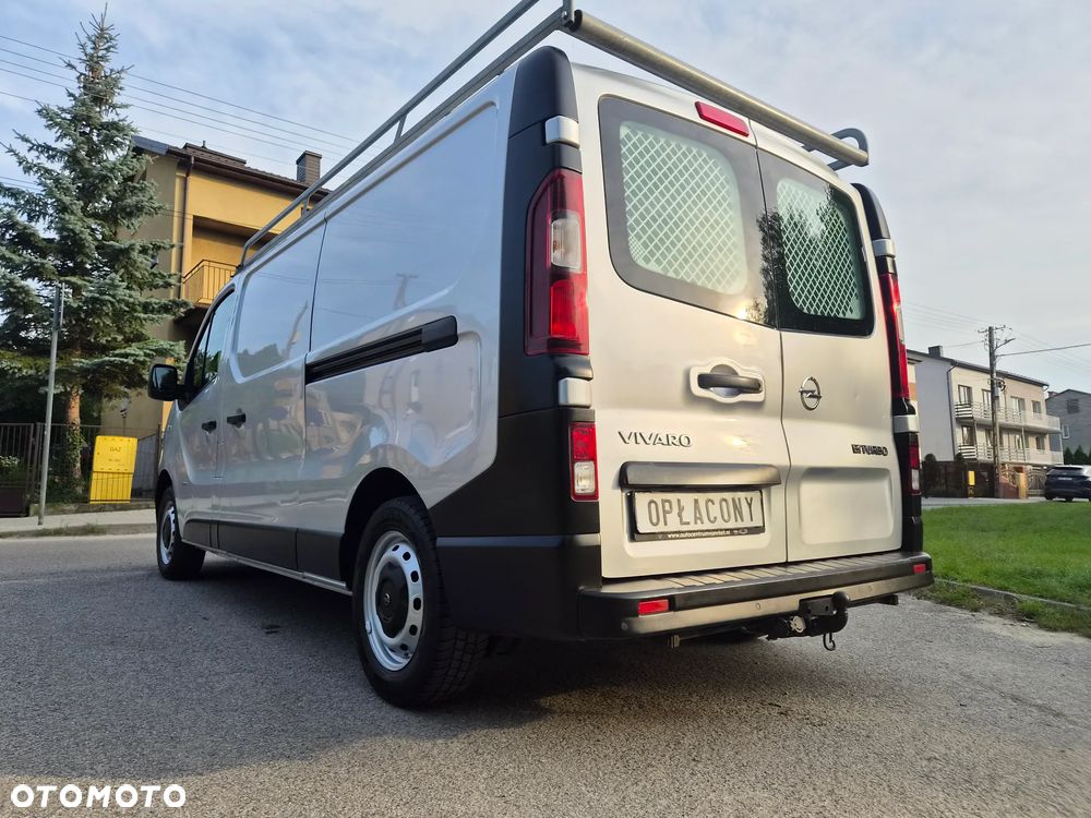 Opel Vivaro - 13