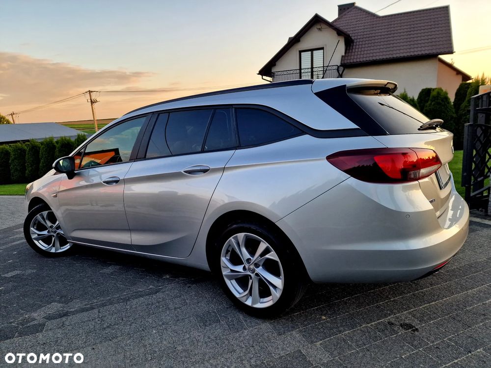 Opel Astra 1.6 CDTI Elite - 13