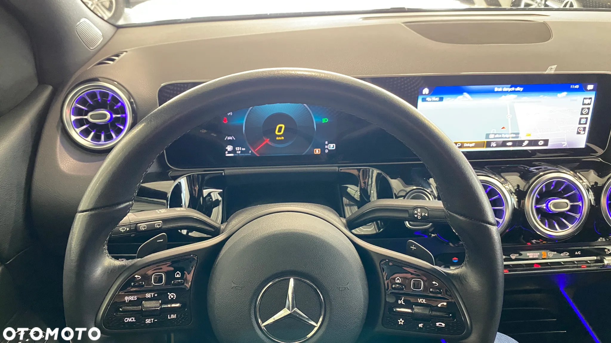 Mercedes-Benz Klasa B 180 d Style 7G-DCT - 16