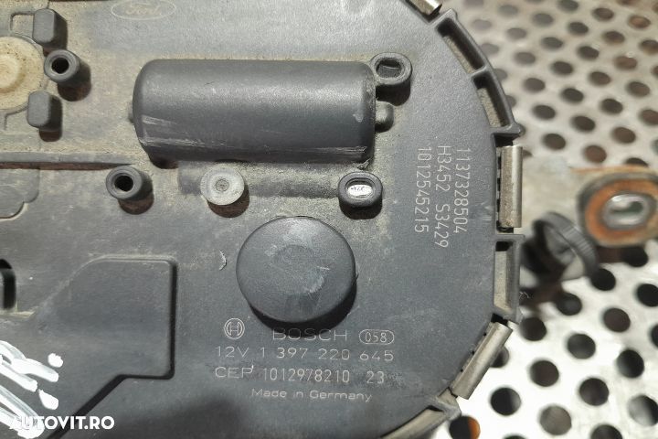 Motoras stergatoare volan pe dreapta 1137328504 1397220645 H3452S3429 - 3