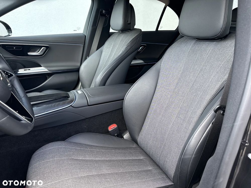 Mercedes-Benz Klasa E 200 d 9G-TRONIC - 13