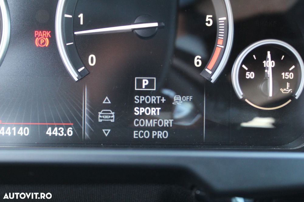 BMW X5 M M50d - 34