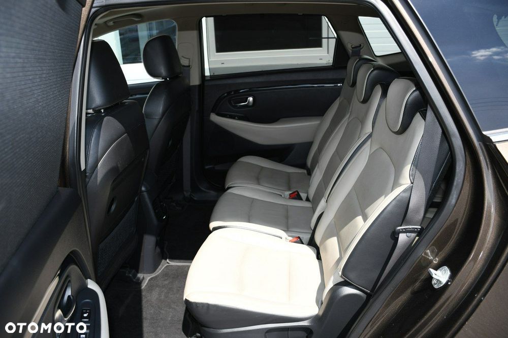 Kia Carens 1.7 CRDi Edition 7 - 31