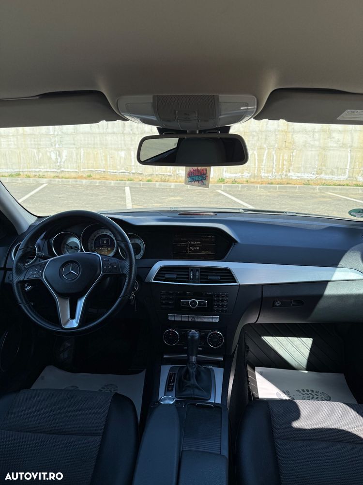 Mercedes-Benz C 220 CDI DPF Automatik Avantgarde - 6