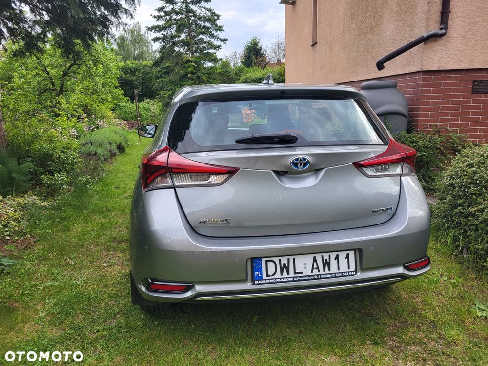 Toyota Auris Hybrid 135 Premium - 9
