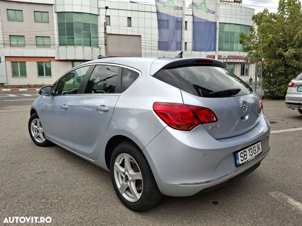 Opel Astra - 6