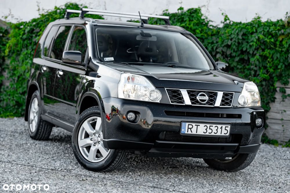 Nissan X-Trail 2.0 dCi 4x4 DPF Automatik Platinum - 2
