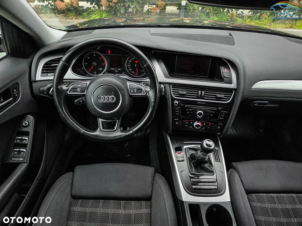 Audi A4 Avant 2.0 TDI clean diesel Quattro - 25
