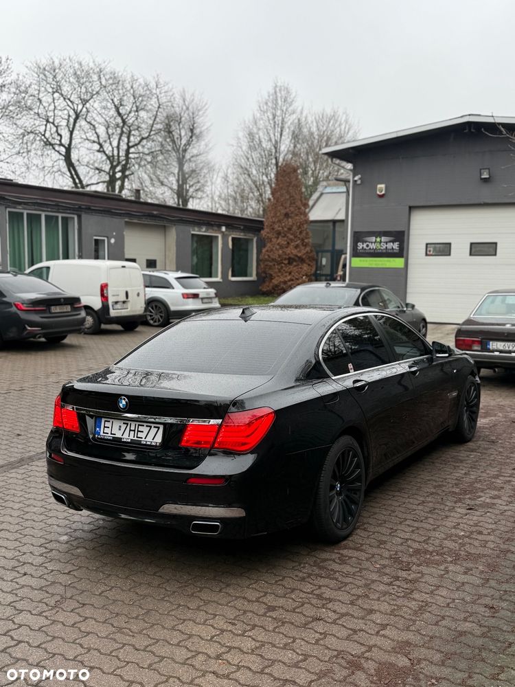 BMW Seria 7 730d Blue Performance - 3