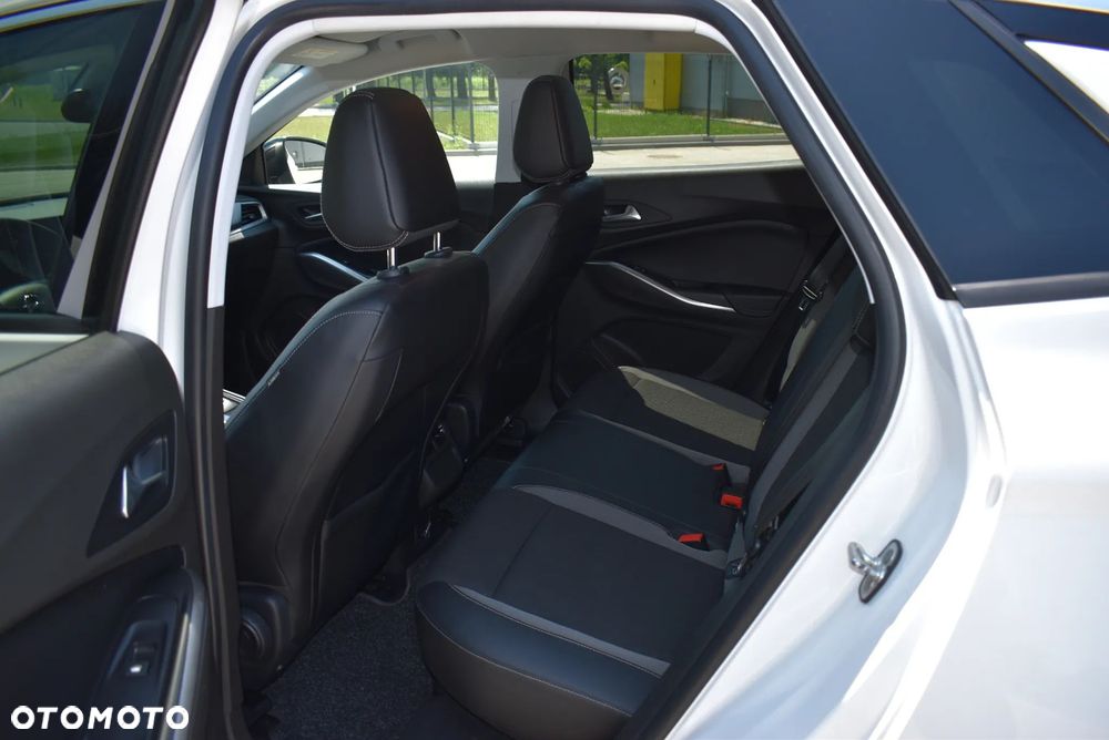 Opel Grandland 1.5 D Automatik Business Elegance - 21