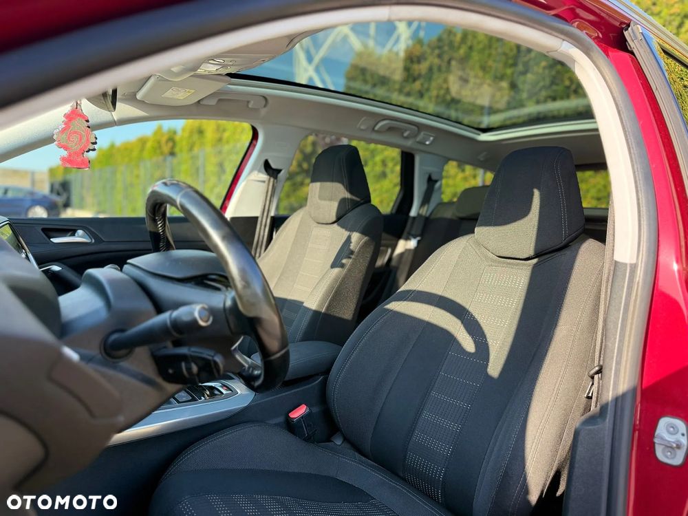 Peugeot 308 SW BlueHDi 150 EAT6 Stop & Start Allure - 8