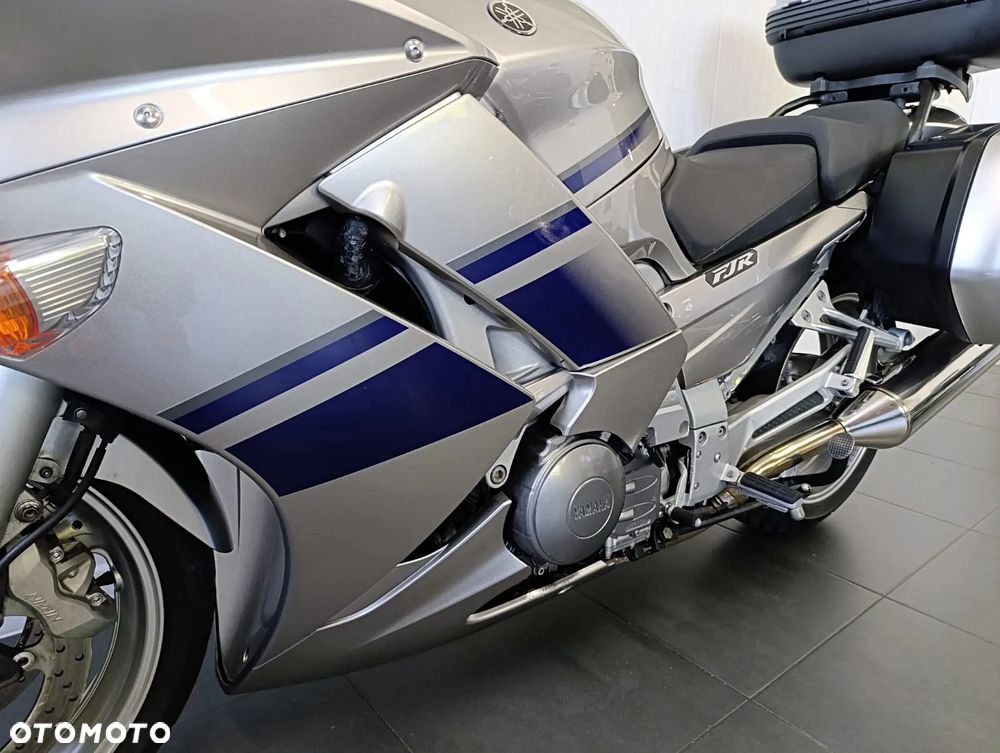 Yamaha FJR - 9