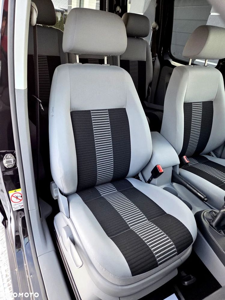 Volkswagen Caddy 1.6 Life Style (7-Si.) - 19