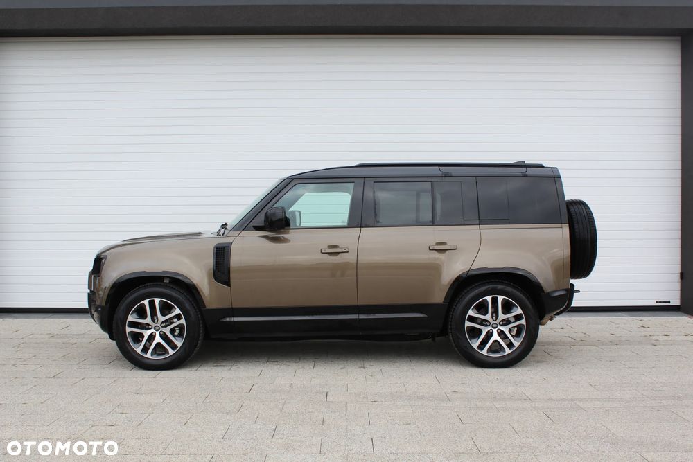 Land Rover Defender - 5