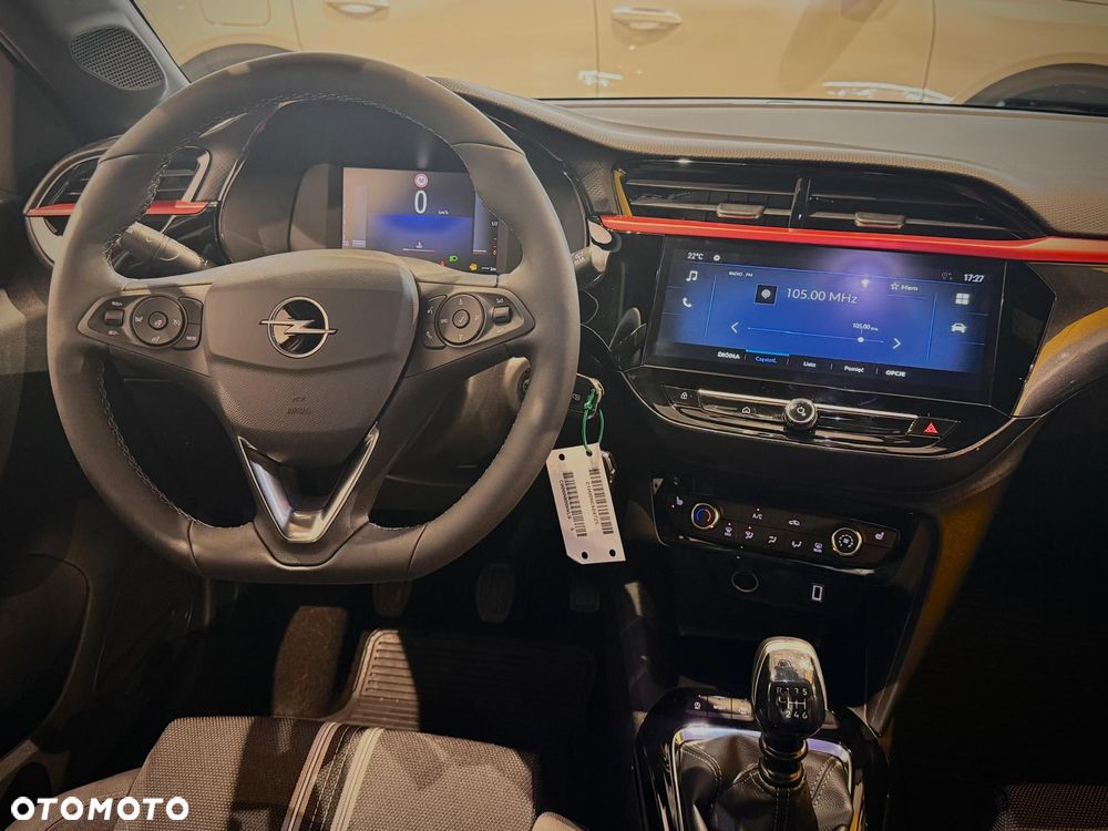 Opel Corsa 1.2 T Yes S&S - 9