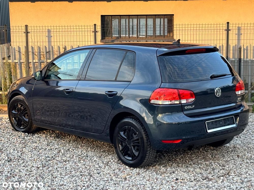 Volkswagen Golf VI 1.6 TDI Comfortline - 12