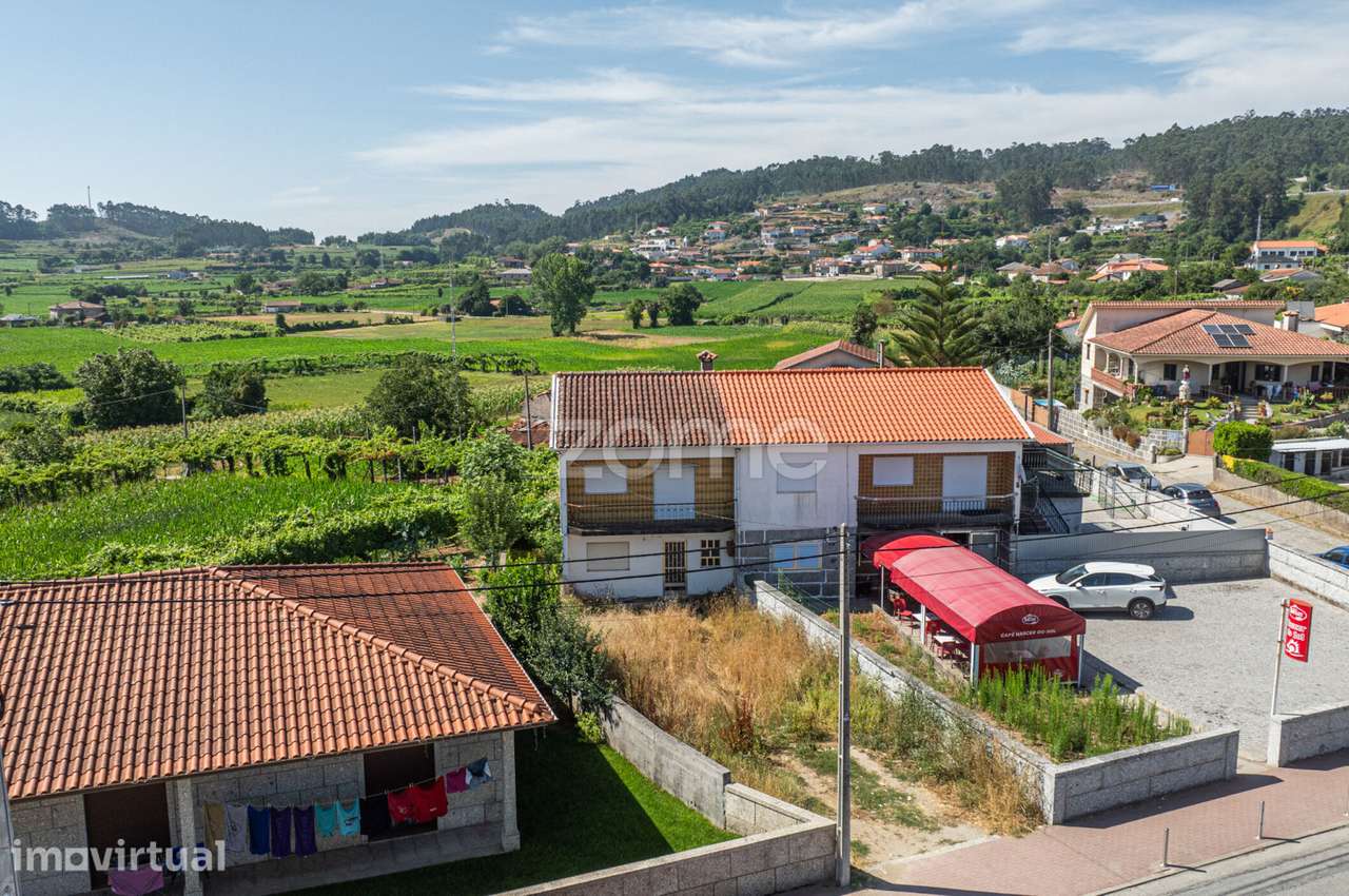 Moradia T2 + 1 com terreno em Guimarães - Grande imagem: 4/25