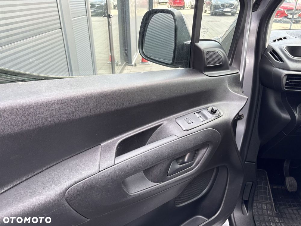 Opel Combo Van - 10
