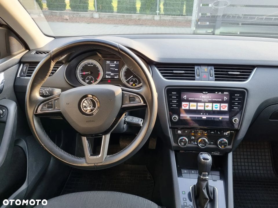 Skoda Octavia 2.0 TDI SCR Style DSG - 16
