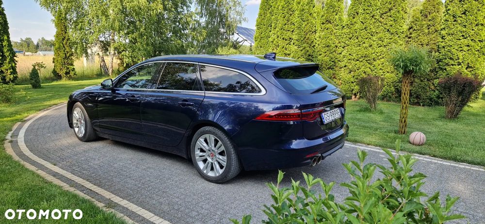 Jaguar XF - 2