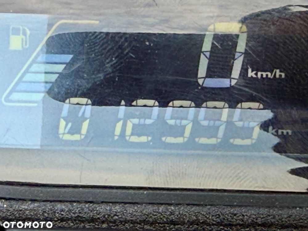 Harley-Davidson Softail Street Bob - 14