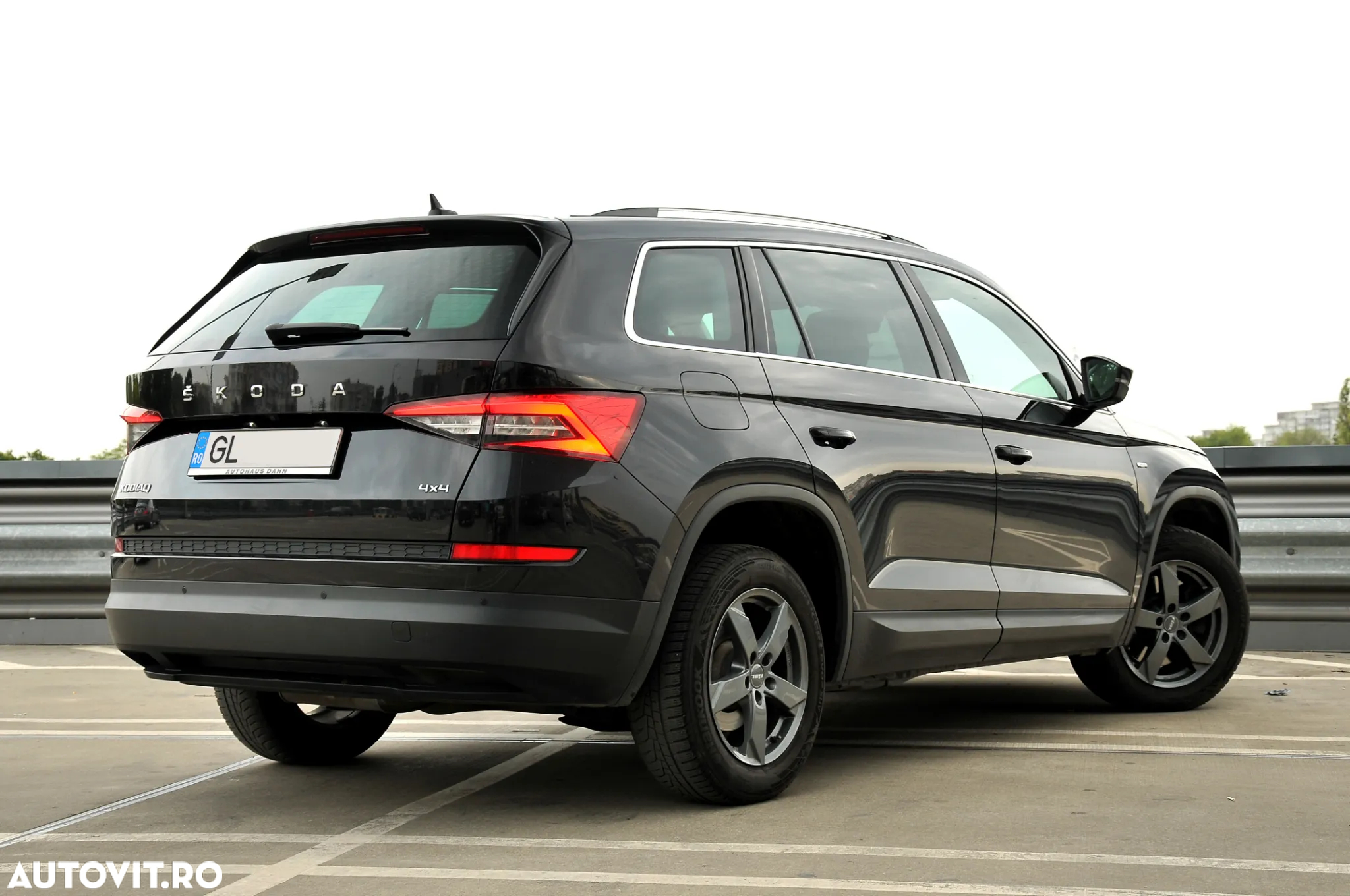 Skoda Kodiaq 2.0 TDI 4X4 DSG Style - 4