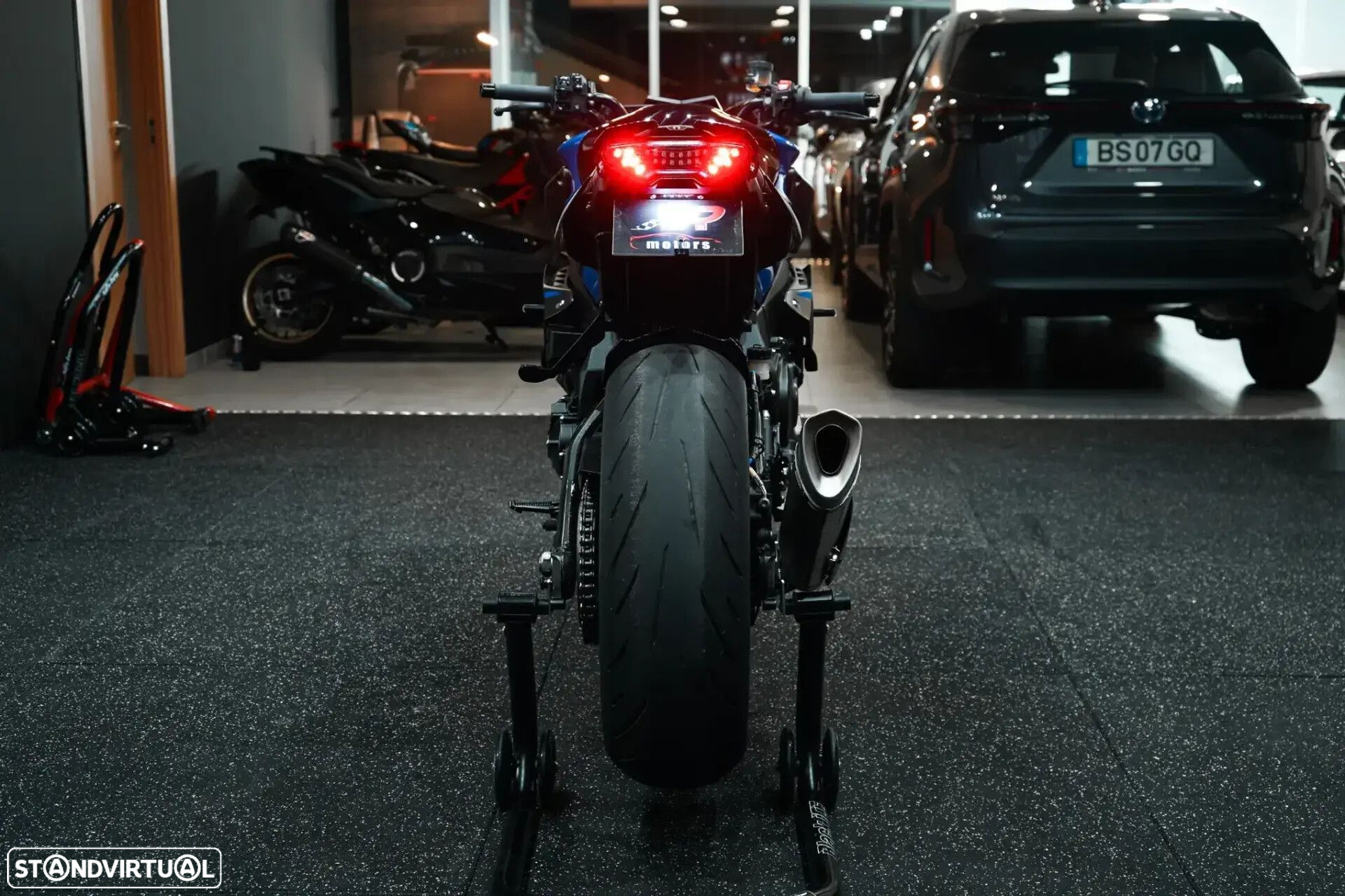 Yamaha MT-10 - 11