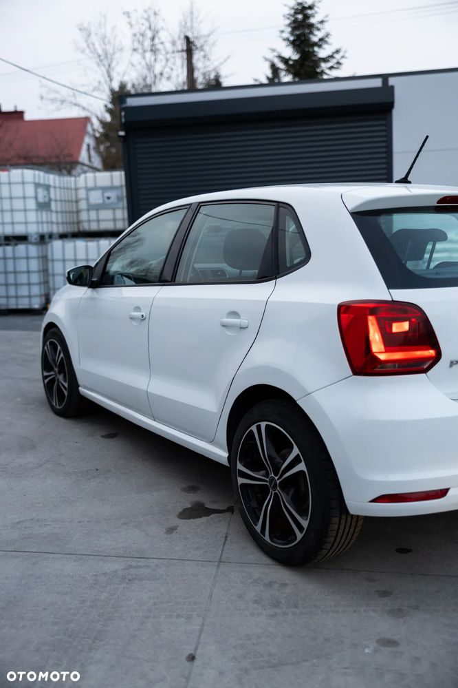 Volkswagen Polo - 16