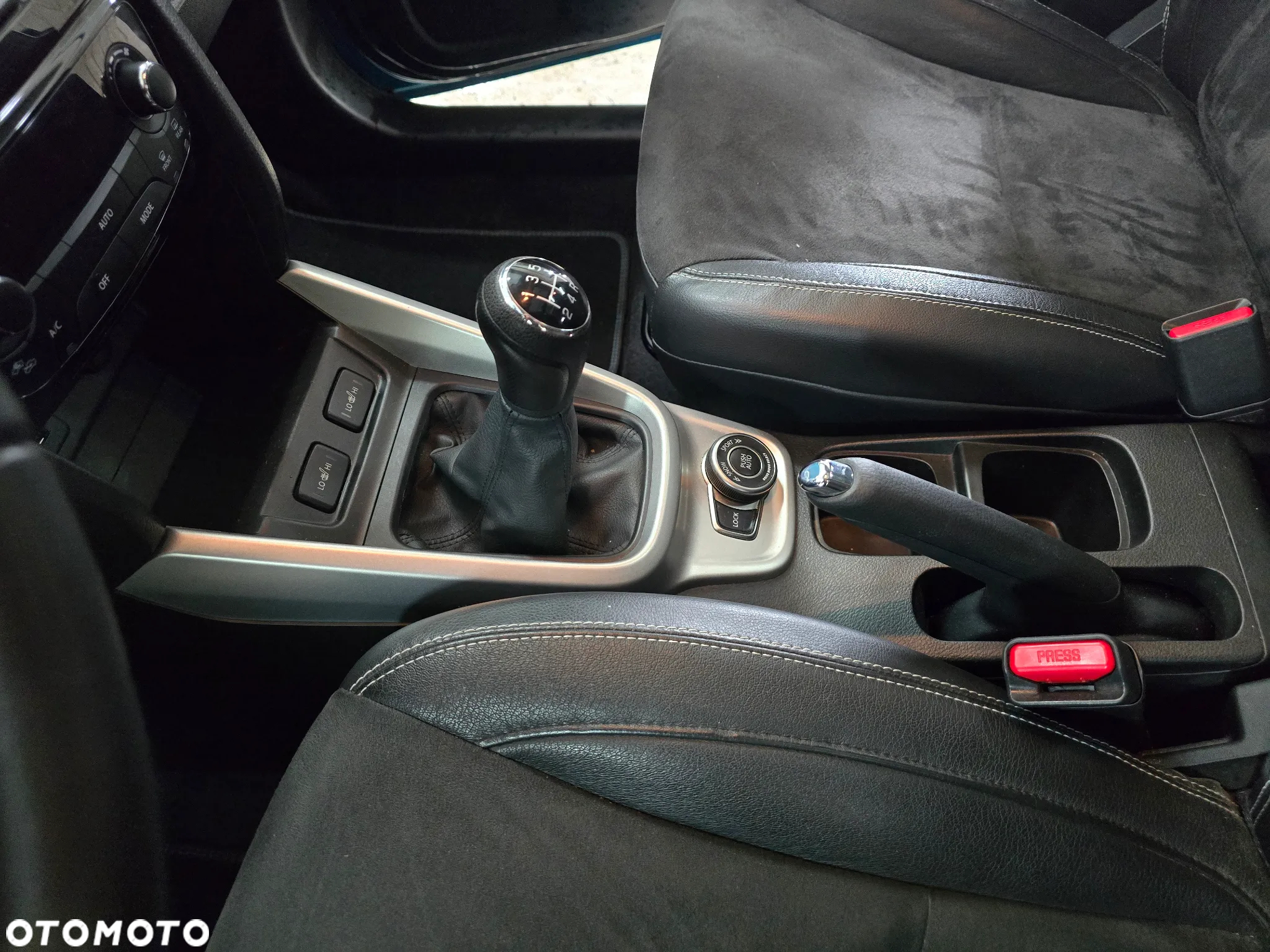 Suzuki Vitara 1.6 (4x4) Allgrip Limited - 6