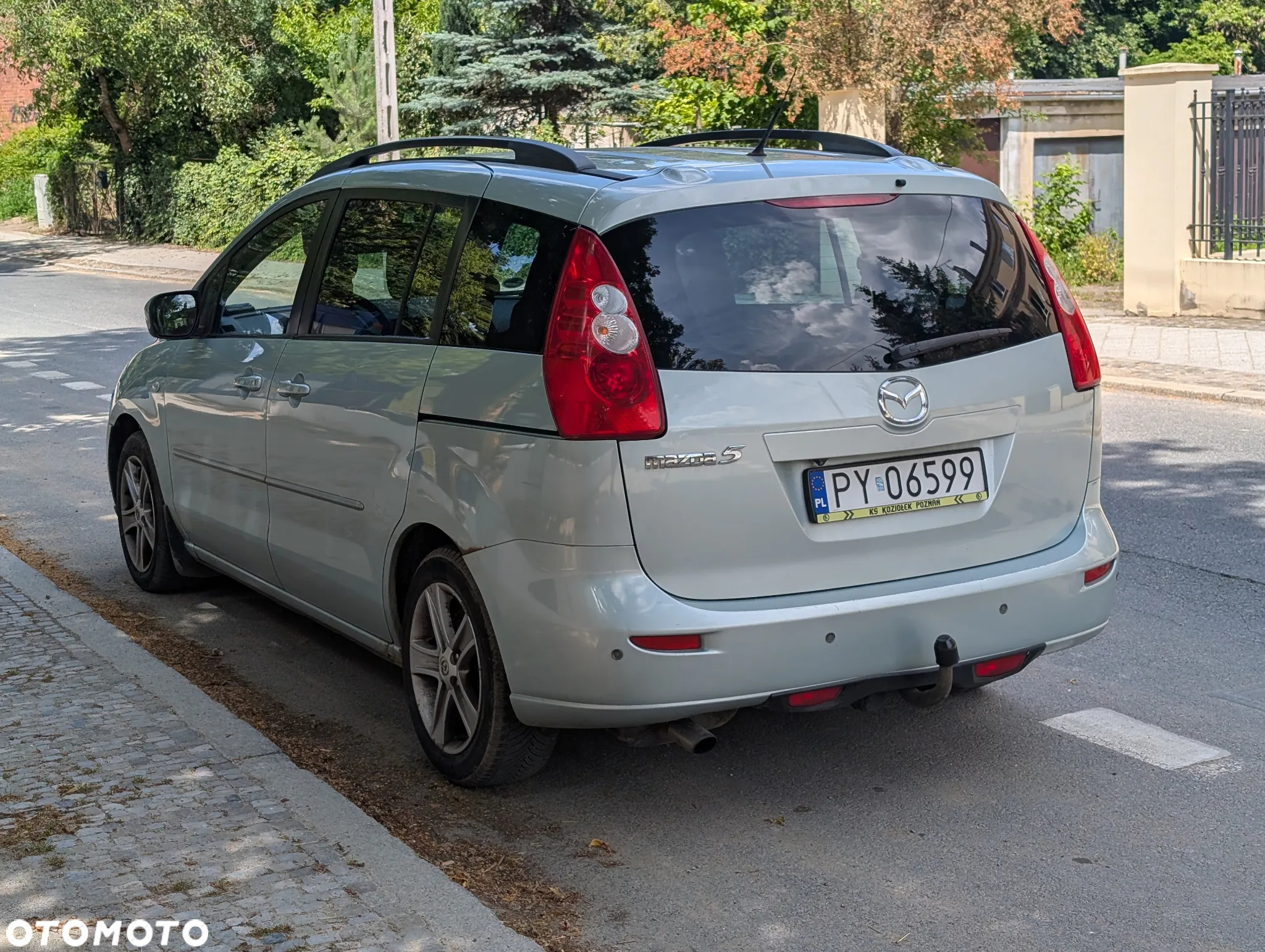 Mazda 5 1.8 Exclusive + - 3