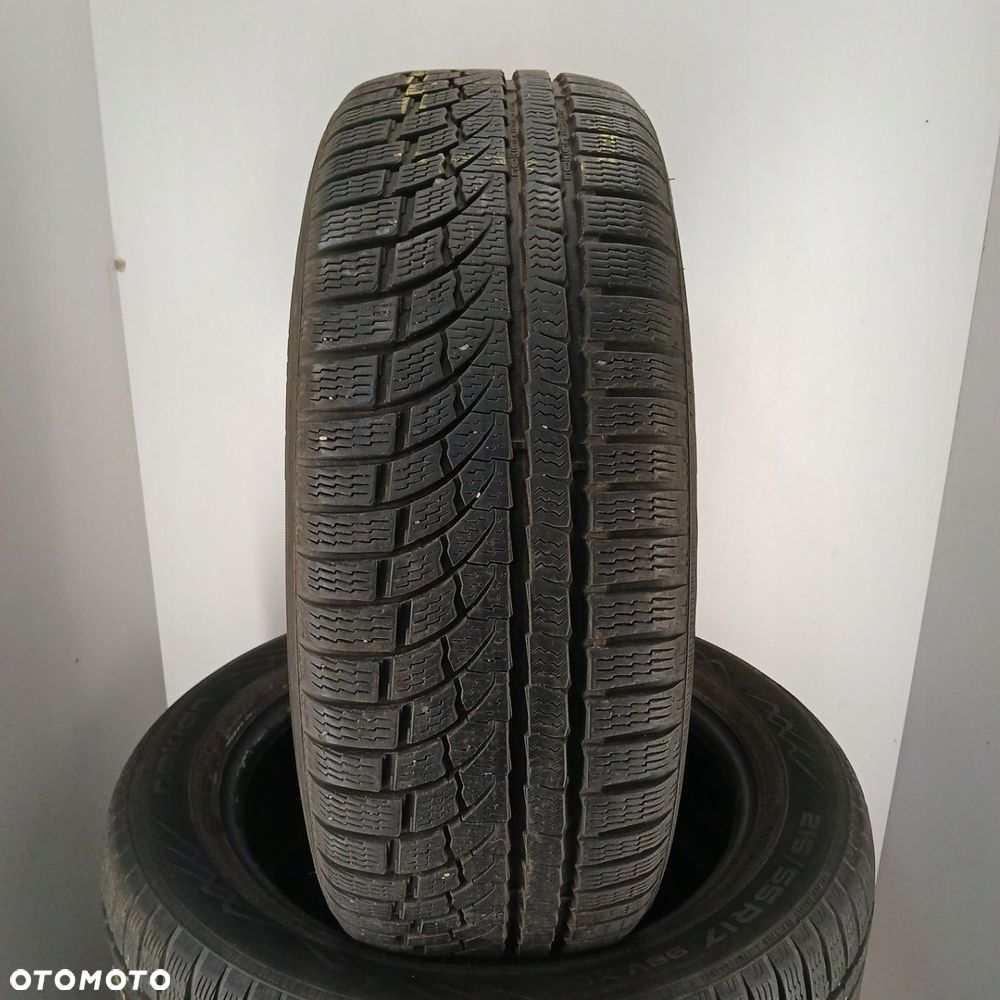 4x 215/55R17 opony zimowe Nokian WR A4 7mm 82250 - 2