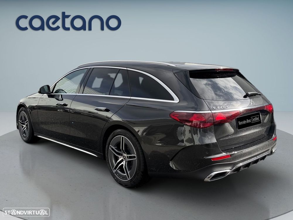 Mercedes-Benz E 220 d - 8