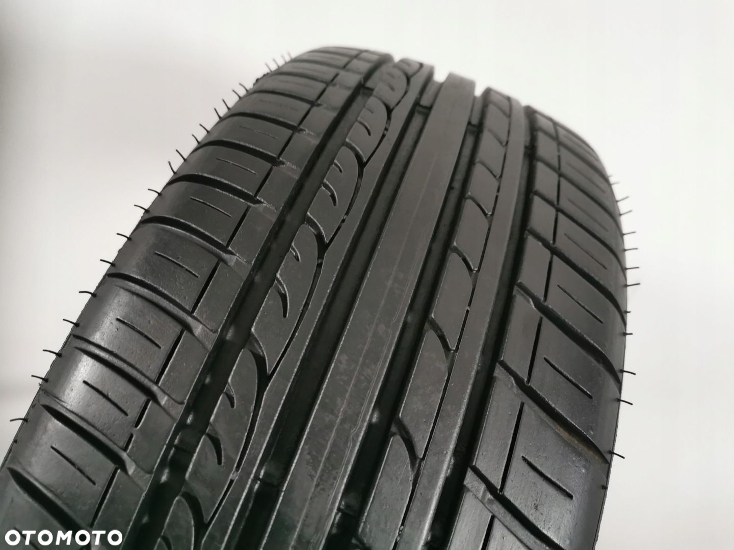 1x barum bravuris 215/40r16 opona letnia 6,8mm 4979 - 2