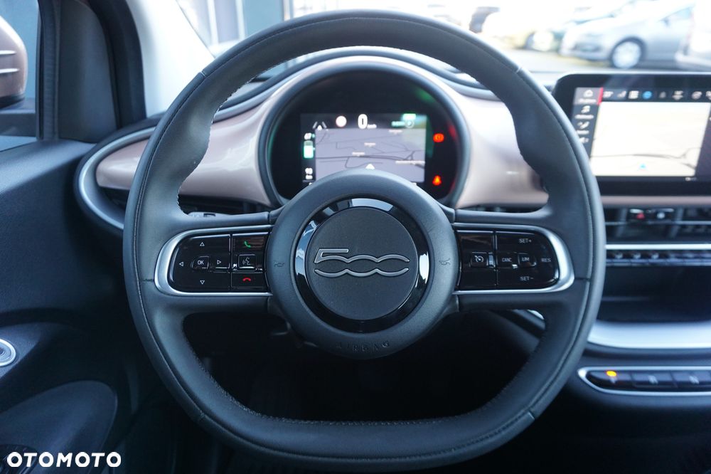 Fiat 500e - 12