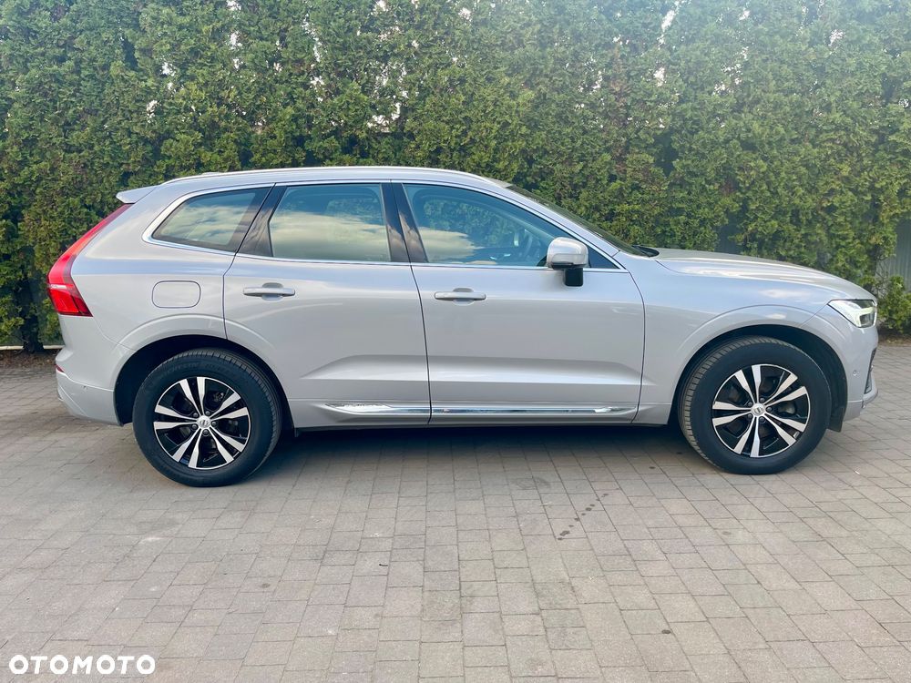 Volvo XC 60 T6 Plug-In Hybrid AWD Inscription - 8
