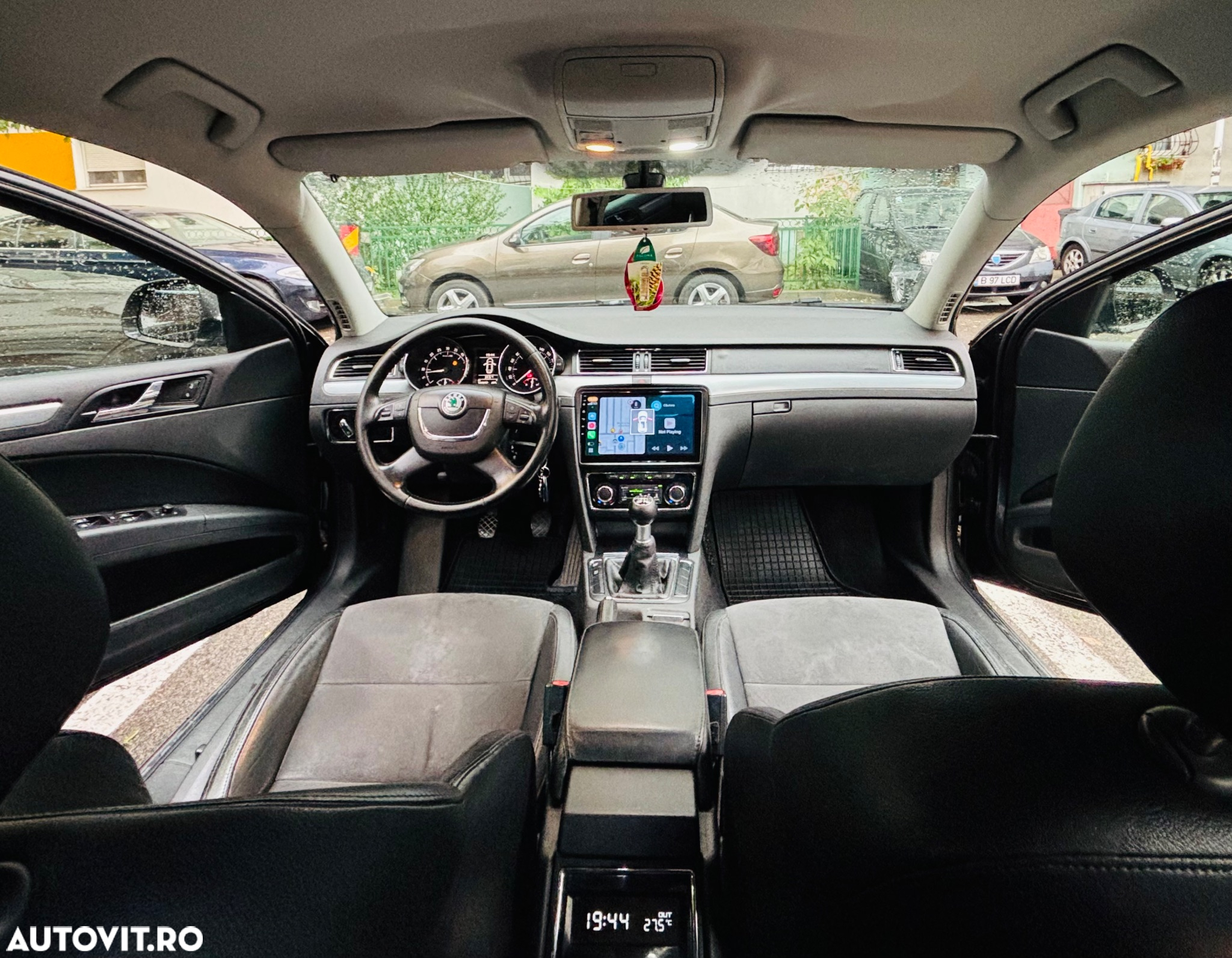 Skoda Superb 2.0 TDI Elegance - 7
