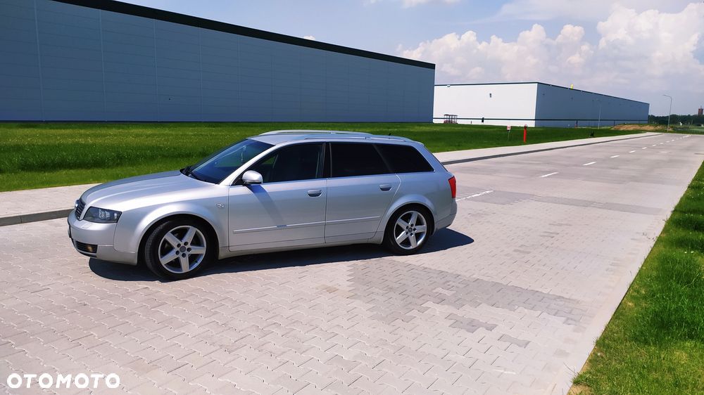 Audi A4 Avant - 5