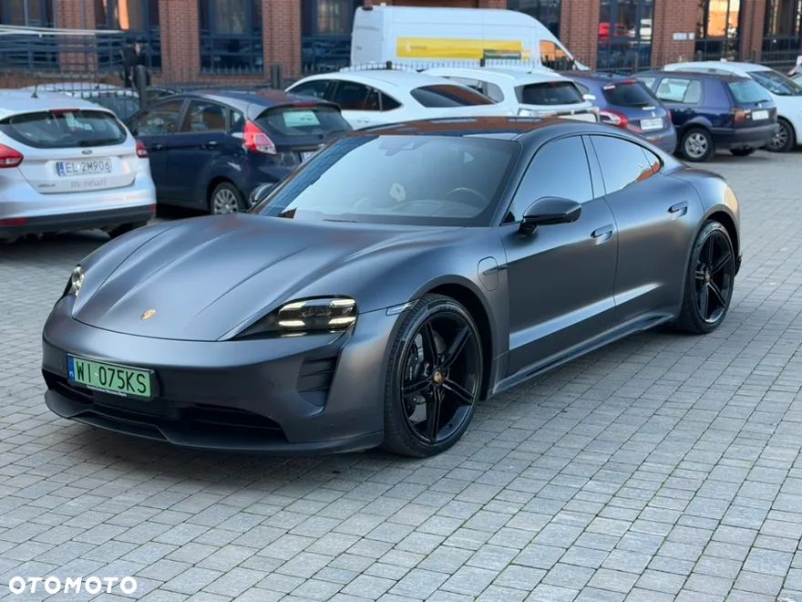 Porsche Taycan 4S Performance Plus - 1