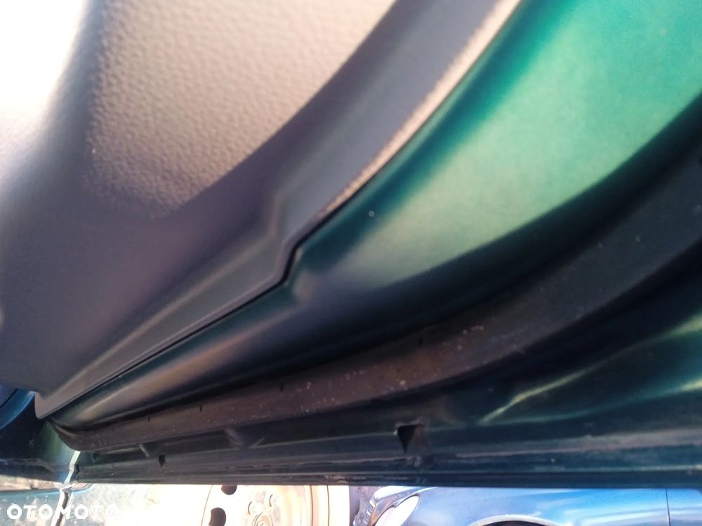 SUZUKI SX4 SEDICI drzwi prawe przednie prawy przód ZCL - 3