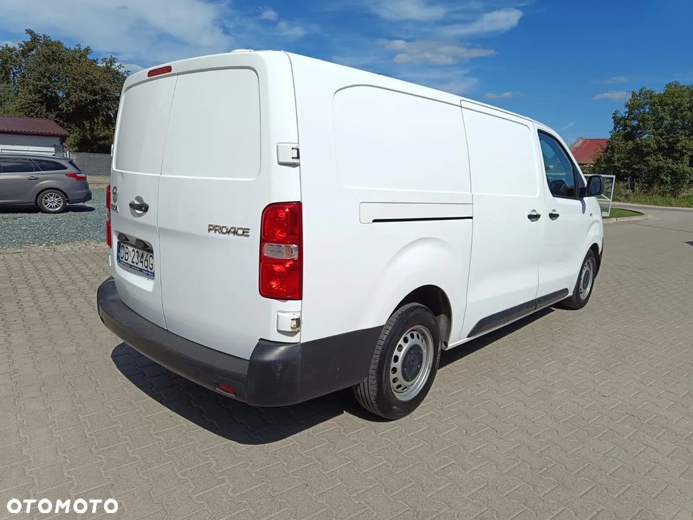 Toyota Proace - 7