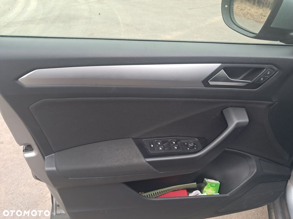 Volkswagen T-Roc 1.5 TSI Style DSG - 14