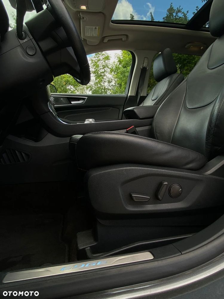 Ford Edge - 16
