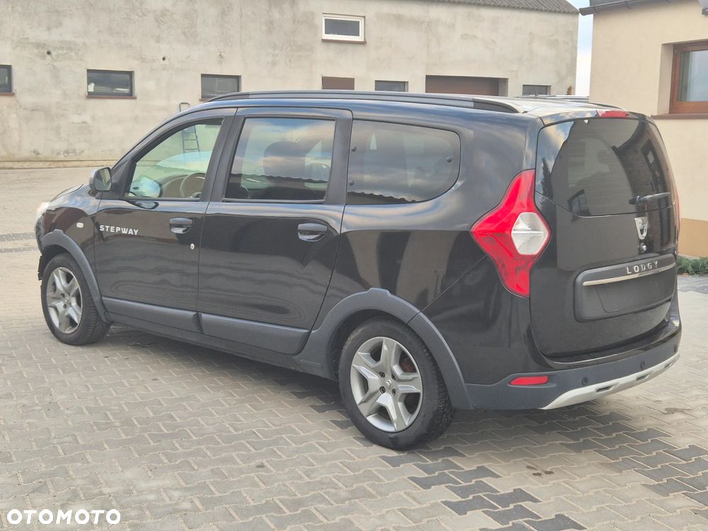 Dacia Lodgy dCi 90 Laureate - 4