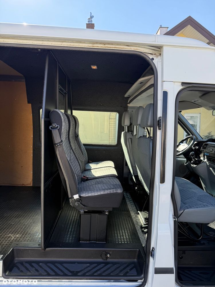 Ford Transit 2.2 TDCI L3H2 6 osobowy 4X4 AWD Salon PL - 19